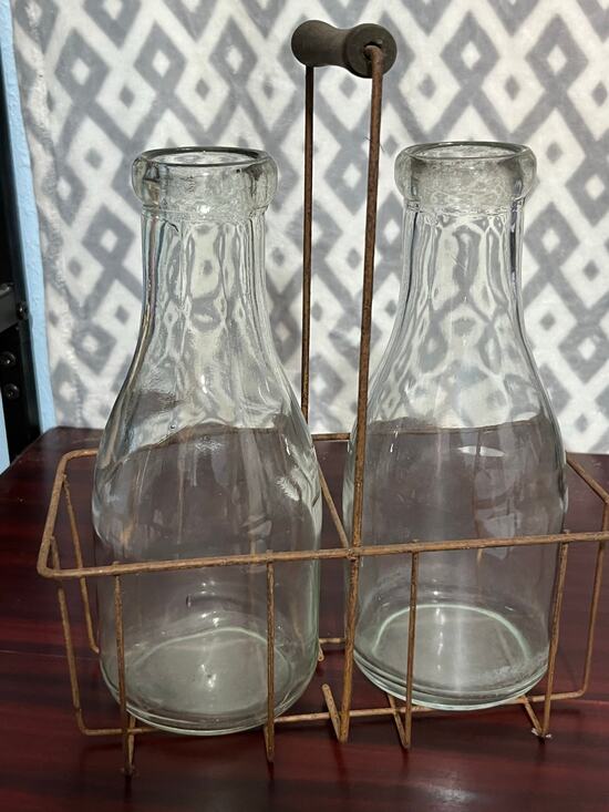Vintage Other - VTG Milk Bottles Rustic Metal Carrier Farmhouse Decor Cottage Core Dairy Cow